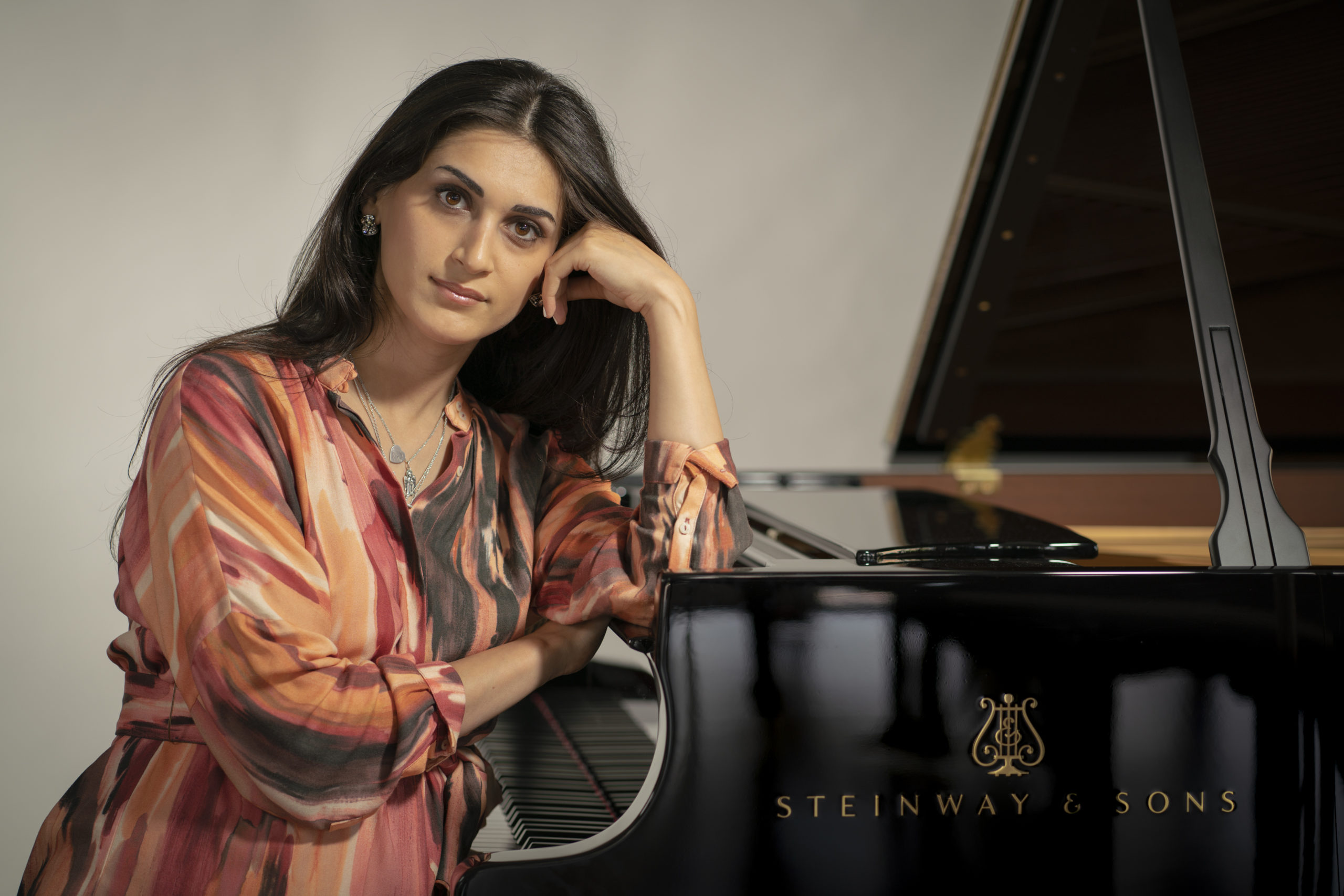 Mariam Abgarian Mariam Abgarian